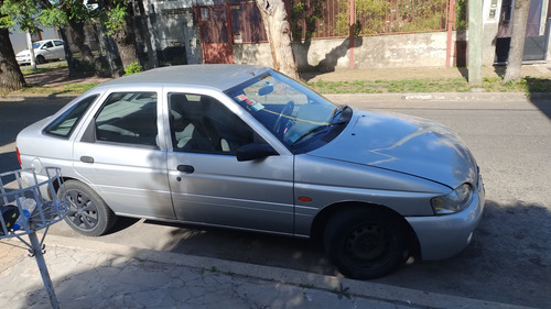 Ford Escort 1.8 Lx Aa Plus
