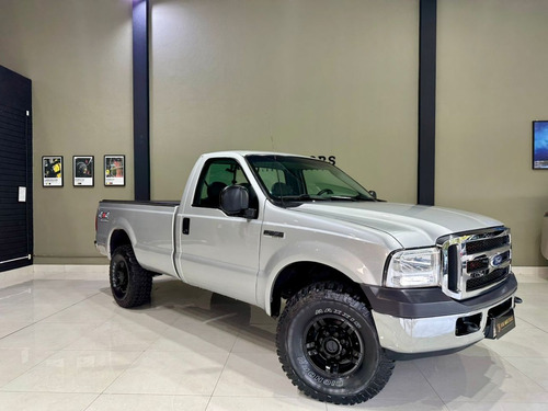 Ford F-250 3.9 Xlt 4x4 2p