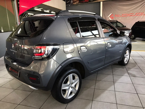 Imagem 6 de 8 de Renault- Sandero 2019
