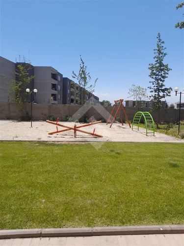 Departamento En Venta De 2 Dorm. En Maipú