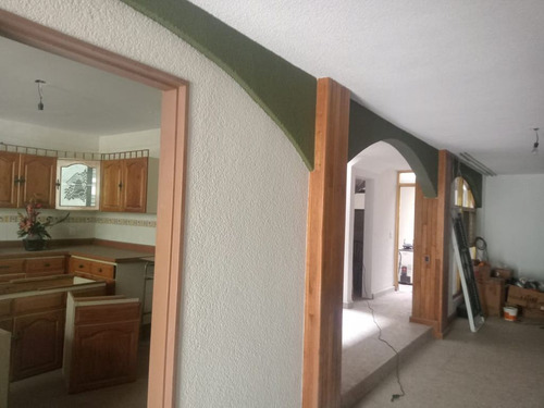 Casa En Venta En Vasco De Quiroga, Morelia.