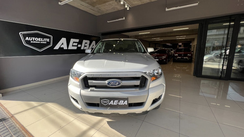 Imagen 2 de 19 de Ford Ranger 3.2 Xls 4x4 Manual D/c 2019