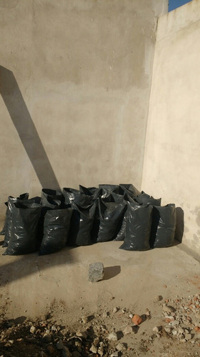 Escombro Picado En Bolsa Para Contrapiso