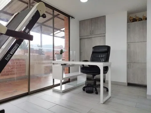 Apartamento En Venta En Laureles. Cod V16201