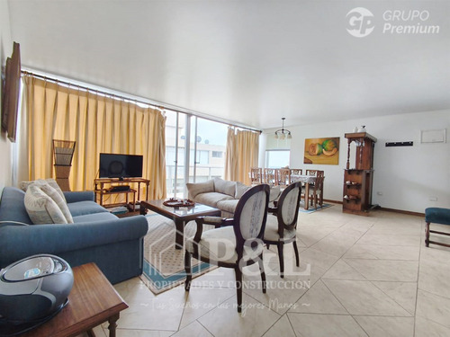 Departamento En Venta De 3 Dorm. En Algarrobo