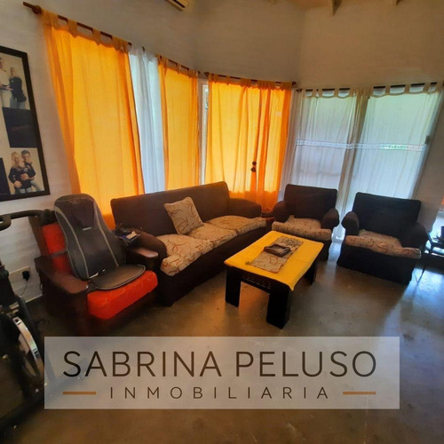 Venta De Casa En Merlo