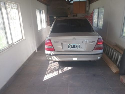 Mazda 323