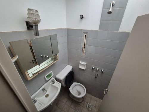 Casa En Venta Damian Garat 3025, Poeta Lugones, Córdoba, Argentina 4 Dormitorios