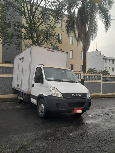 Iveco Daily 35s14 Ano 2019 Com 230.000 Km Documento Camionet