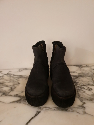 Botas De Cuero Marca Clara Barcelo Nuevas