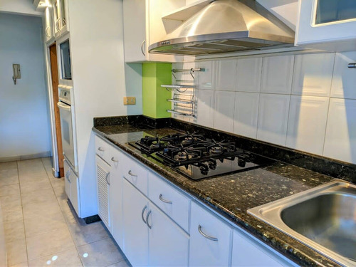 Imagen 6 de 14 de Apartamento En Venta En Naguanagua