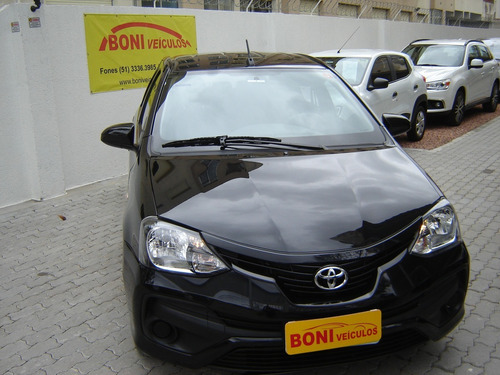 Imagem 2 de 14 de Toyota Etios Sd X Vsc Mt