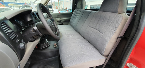 Imagen 13 de 14 de Chevrolet Silverado 3500 Mod. 2009