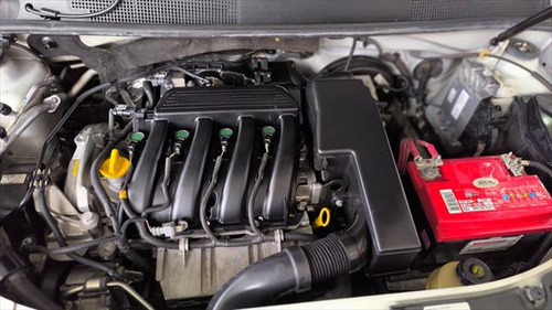 Renault Stepway 1.6 Dynamique Mt