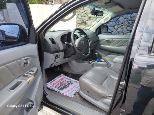 Toyota Hilux 3.0 Srv Cab. Dupla 4x4 Aut. 4p