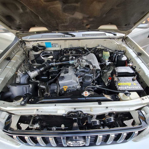 Imagen 7 de 11 de Toyota Meru