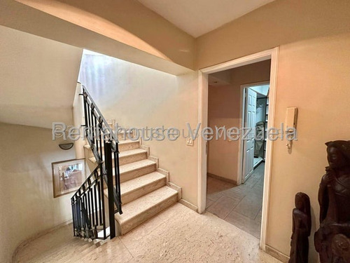 Espectacular Pent-house En Venta En Santa Eduvigis Lj 25-17104