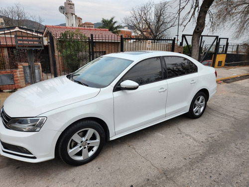 Volkswagen Vento 2.5 Advance Plus 170cv Tiptronic