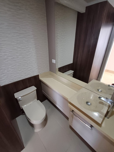 Vendo Penthouse En La Julia