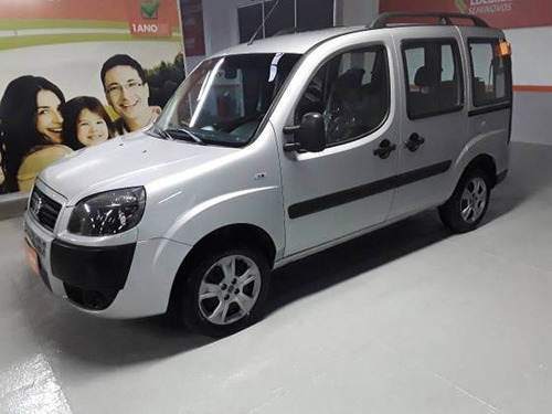 Imagem 4 de 9 de Fiat Doblò 1.8 Mpi Essence 7l 16v Flex 4p Manual