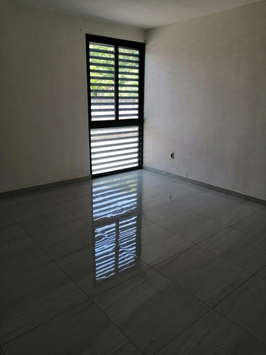 Fraccionamiento Pronto Jb Lobos Departamento En Venta, Excelente Oportunidad Con Alberca