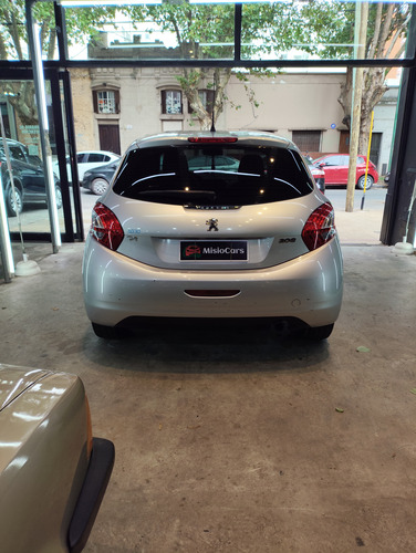 Peugeot 208 1.5 Allure