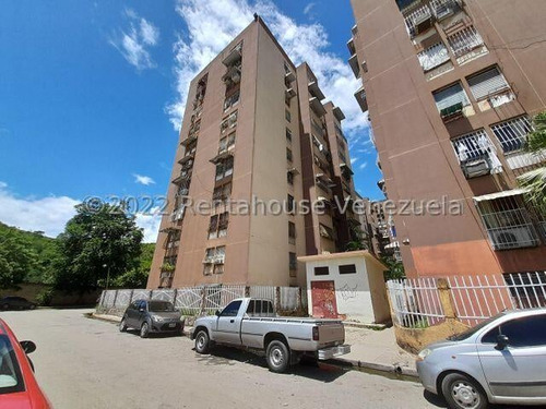 Apartamento En Venta Zona Centro Turmero Estef 23-7249