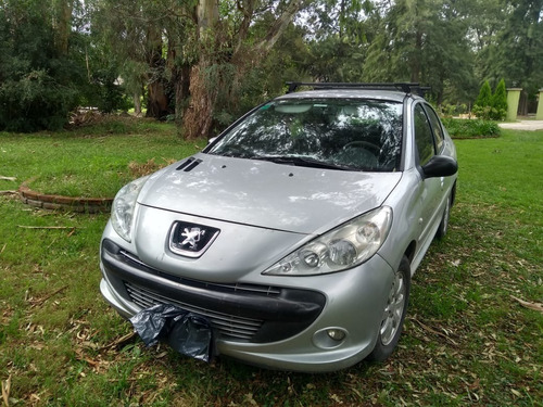 Peugeot 207 Sedán 1.4 Con Gnc
