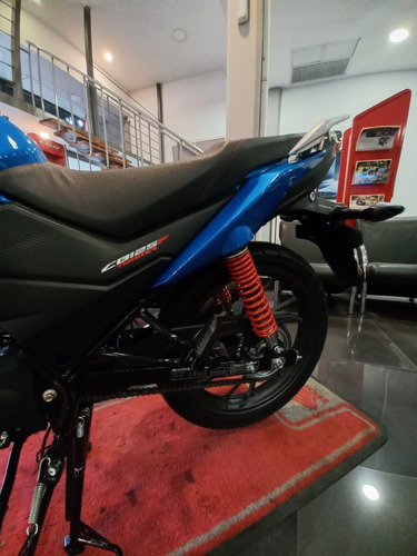 Imagen 6 de 16 de Honda Cb 125 F Twister Modelo 2023