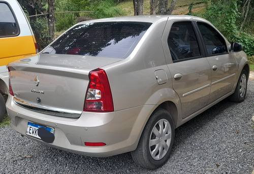 Renault Logan 1.0 16v Expression Hi-flex 4p