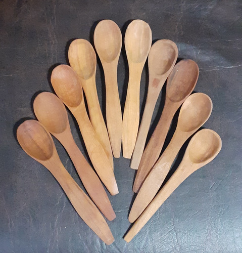 Lote X 10 Cucharas Artesanales De Madera 18 Cm