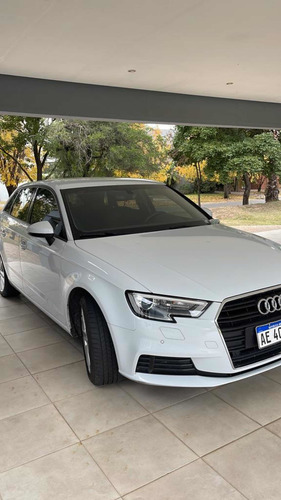 Imagen 4 de 5 de Audi A3 Sportback 2020 1.4 Tfsi Stronic 125cv