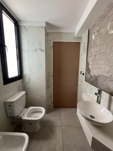 Departamento De 3 Ambientes A Estrenar En Flores. Full Amenities Premium
