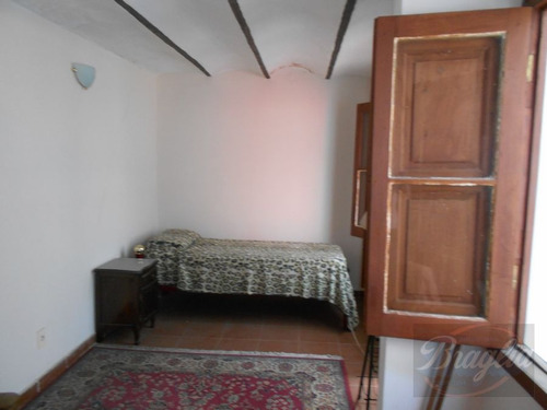 Imagen 2 de 6 de Venta Casa 5 Dormitorios Centro Braglia 2-895e