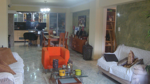 Bello Y Confortable Apartamento Res. Frutas Condominios Guatire