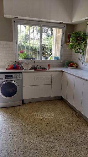 Casa En Venta Ubicado En Florida, Zona Norte