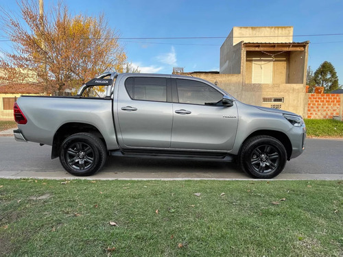 Toyota Hilux Srv 2.8 Dc 177 Cv 4x2 Automatica