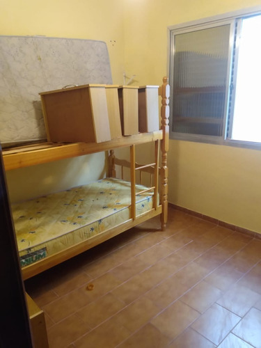 Imagem 1 de 13 de Vendo Apartamento 100 Metros Da Praia