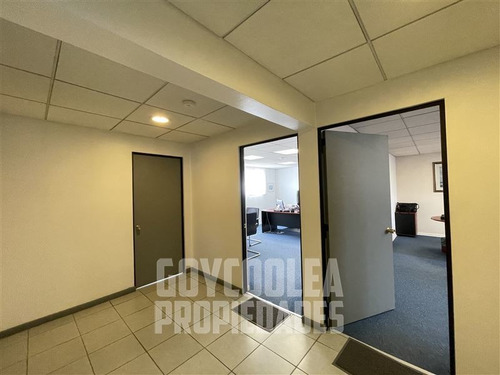 Imagen 2 de 22 de Oficina En Venta En Santiago