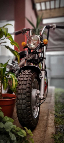 Honda Dax St-70