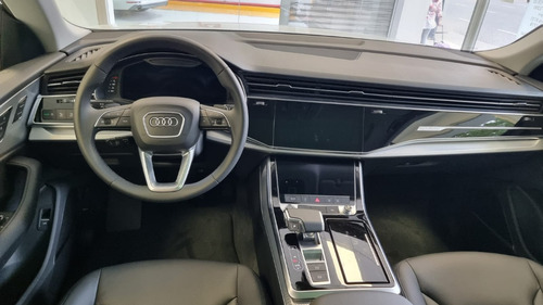 Imagen 16 de 18 de Audi Q8 55 Tfsi Quattro