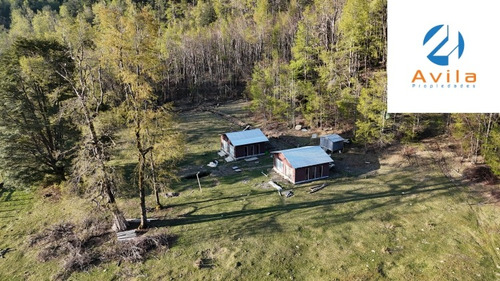 Pucón Palguin Alto Parcela Con 2 Cabañas- 1 Ha Cod.vtap193