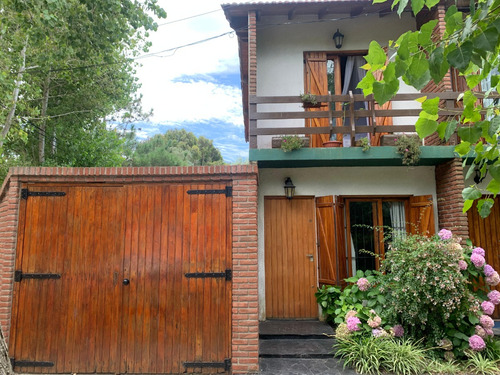 Gran Dúplex Con Amplio Patio En Costa Azul