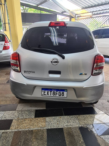 Imagem 2 de 10 de Nissan March 2012 1.6 S 5p