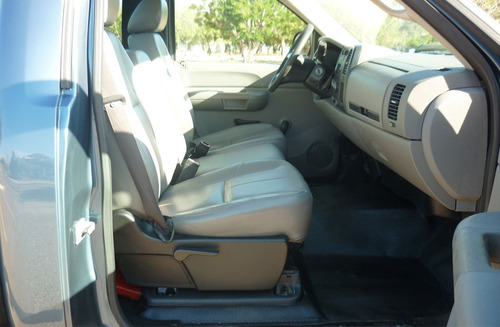Chevrolet Silverado Ls 4x2 2009 5.3 Automatica Camioneta