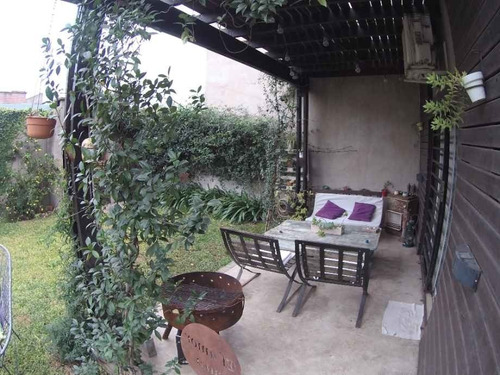 Imagen 20 de 23 de Casa En Venta 4 Ambientes- Villa Udaondo