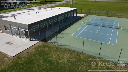 Casa En Venta De 4 Ambientes Greenville Polo