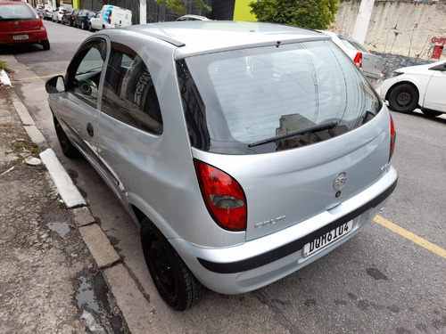 Imagem 3 de 9 de Chevrolet Celta