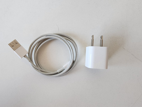 Imagen 6 de 9 de iPhone XR 64 Gb Blanco Bateria 80% + Cargador Y Cable - Leer