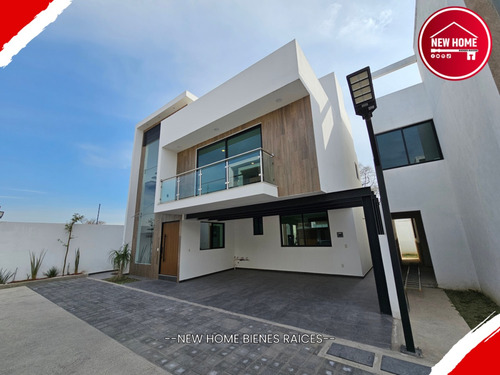Casas En Venta En Metepec Cerca Del Parque Bicentenario Con 4 O 5 Recamaras
